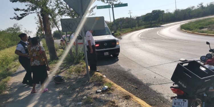 Derrapa motociclista en el Boulevard “José López Portillo”