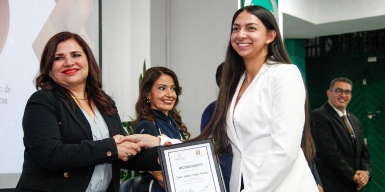 La UAT es semillero de grandes profesionales de la contaduría: IMCP