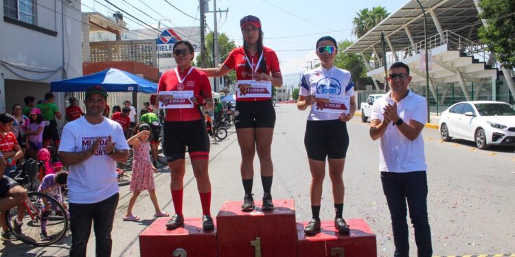 Exitosa carrera ciclista “Circuito por la Paz”
