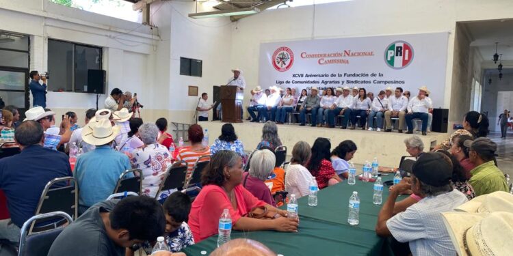 Festejan 97 aniversario de la Liga de Comunidades Agrarias y Sindicatos Campesinos de Tamaulipas
