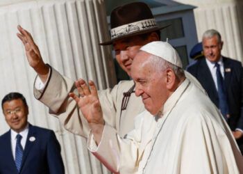 Papa Francisco manda mensaje a comunidad católica en China