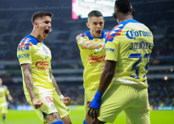 América se impone 3-2 ante Cruz Azul y se lleva el clásico joven