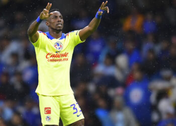 Julián Quiñones es llamado para acudir a la Selección Mexicana