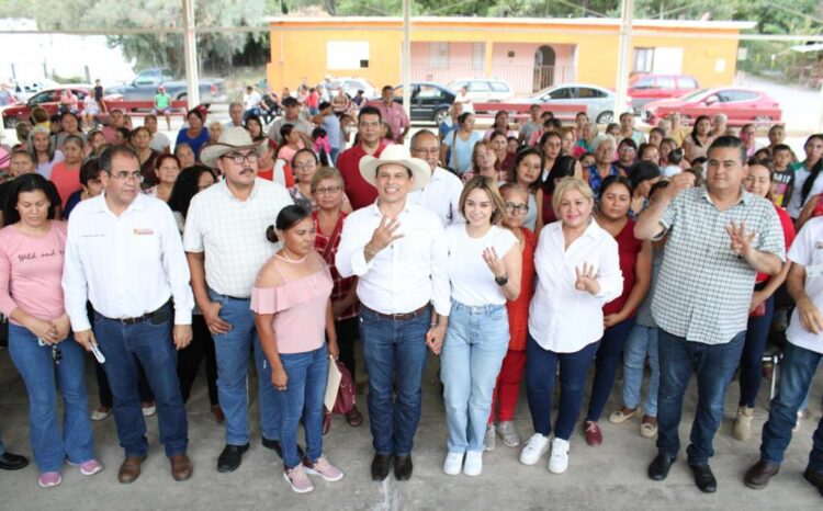 Llega la credencial AMA al ejido La Libertad de Victoria