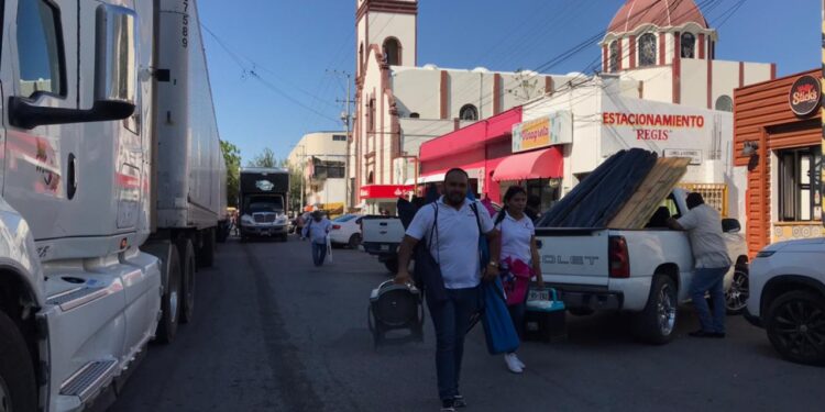 Maestros se retirarán de la plaza Juárez… solo por ceremonia del grito, regresan a la SET