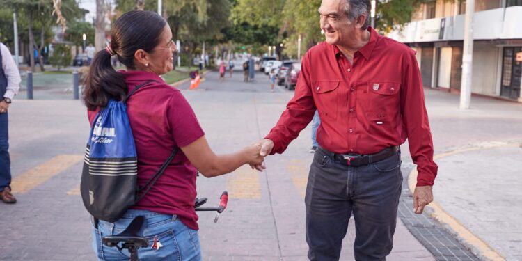 Américo Villarreal visita exposición de Reynosa en “Punto Tamaulipas