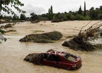 Alerta roja en Madrid, España; al menos 2 muertos y 3 desaparecidos dejan tormentas