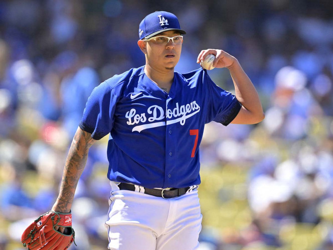 El pitcher mexicano Julio Urías fue arrestado en Los Ángeles por violencia doméstica