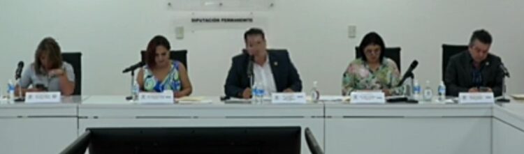 Modifican orden del día de la Diputación Permanente, incluyen iniciativa reservada