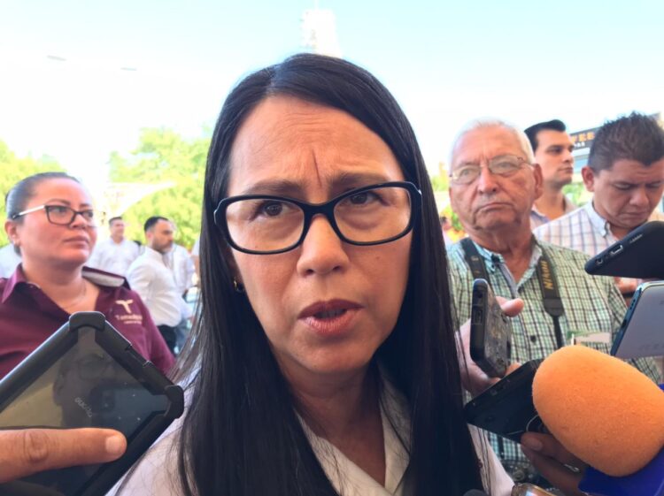 Inhabilitan a tres ex funcionarios estatales