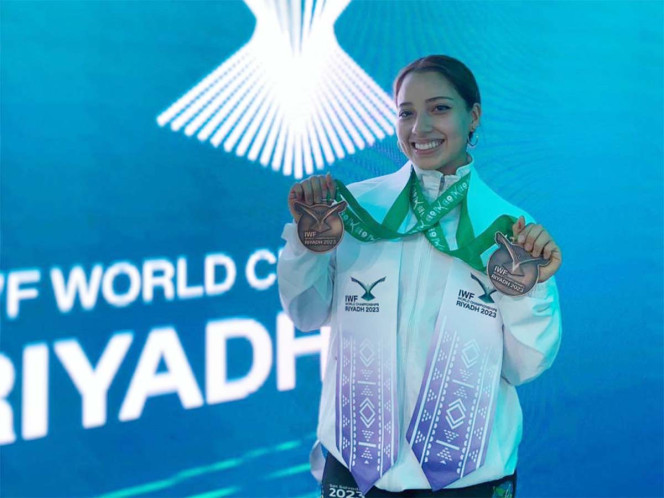 Mexicana Irene Borrego obtiene dos medallas en Campeonato Mundial de Pesas