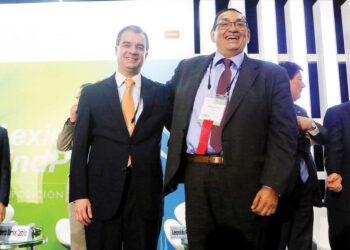 Sector eólico tiene detenidas inversiones por 9 mil millones de dólares en México