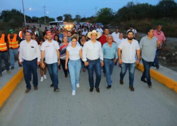 Rehabilita alcalde Eduardo Gattás puente San Felipe en ejido La Misión 