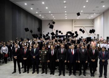 Exhorta titular de SSPT a nuevos profesionistas a ser mejores servidores públicos