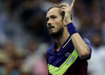 Medvedev arruina ‘final soñada’ en US Open; se medirá ante Djokovic