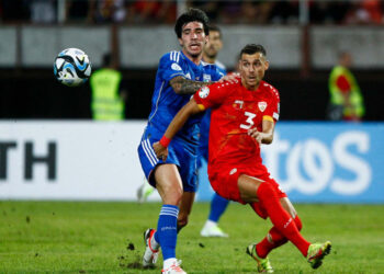 Macedonia del Norte empata 1-1 con Italia