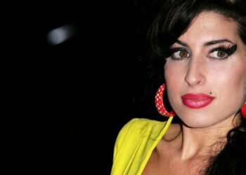 Descubriendo a Amy: nuevos diarios revelan sus aspiraciones y sueños
