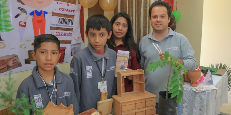 Participa CONAFE Tamaulipas en Certamen Regional de Creatividad