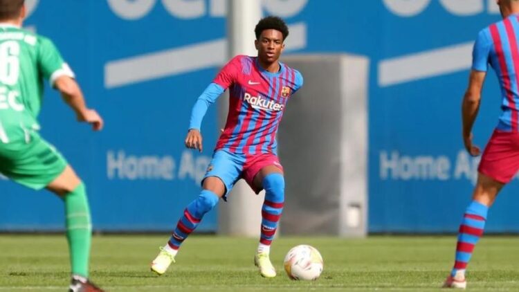 Barcelona blinda a Balde y Yamal: ¡Mil Millones en cláusulas