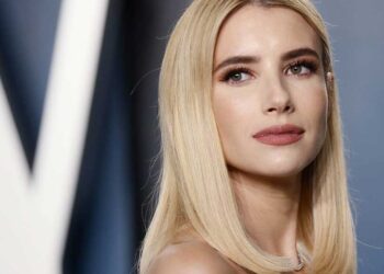Emma Roberts en el ojo del huracán es acusada de comentarios transfóbicos