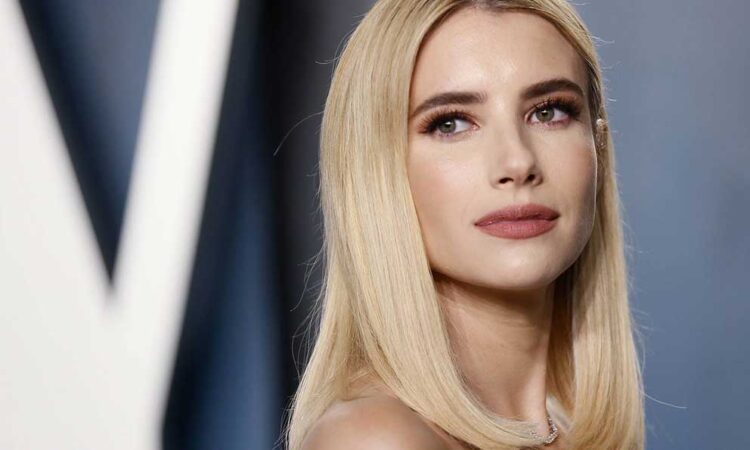 Emma Roberts en el ojo del huracán es acusada de comentarios transfóbicos