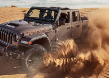 Jeep Gladiator 2024 llega con todo terreno y tecnología de punta