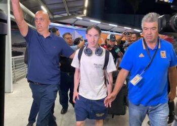 Marcelo Flores aterriza en México