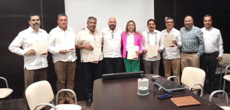 Entregan nombramientos en la Secretaría de Recursos Hidráulicos de Tamaulipas