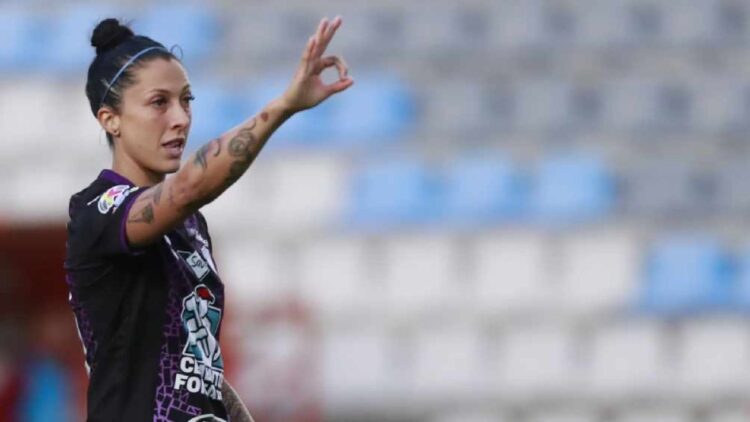 Jenni Hermoso vuelve a brillar: de campeona mundial a heroína en Pachuca