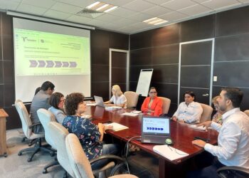 Contraloría Gubernamental simplifica trámites ante dependencias