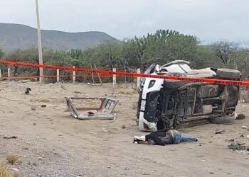 Carreterazo deja dos muertos y tres lesionados en Tula