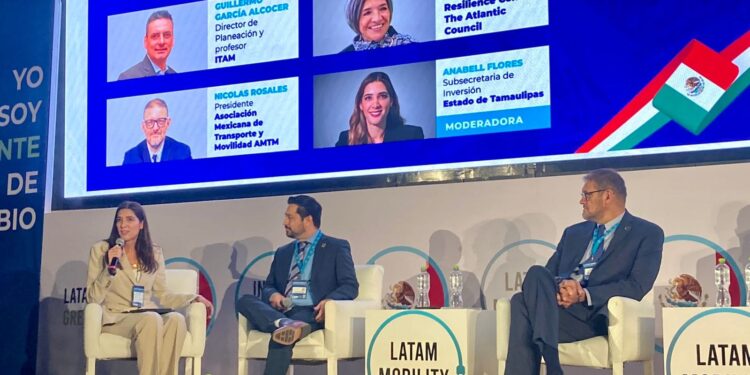 Tamaulipas participa en encuentro internacional de movilidad y transporte en la CDMX