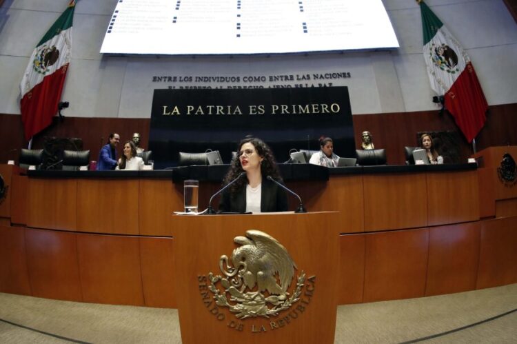 Expone Luisa María Alcalde situación de la política interior del país, ante Pleno del Senado