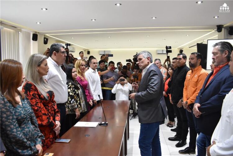 Entrega MC al IETAM intención de participar en elección 2023-2024 de Tamaulipas
