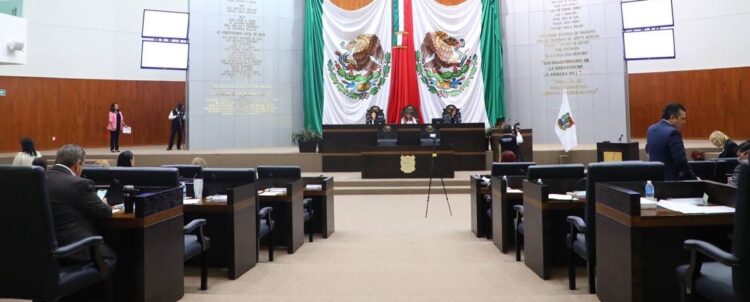 Darán licencia a madres burócratas en luto por muerte fetal