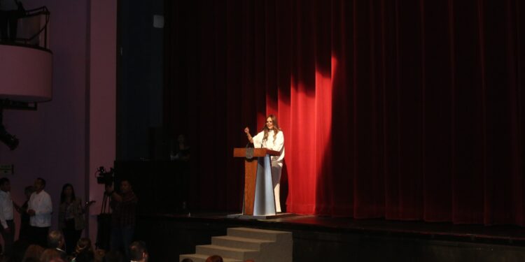 Américo Villarreal inaugura el XXI Festival Internacional de la Costa del Seno Mexicano