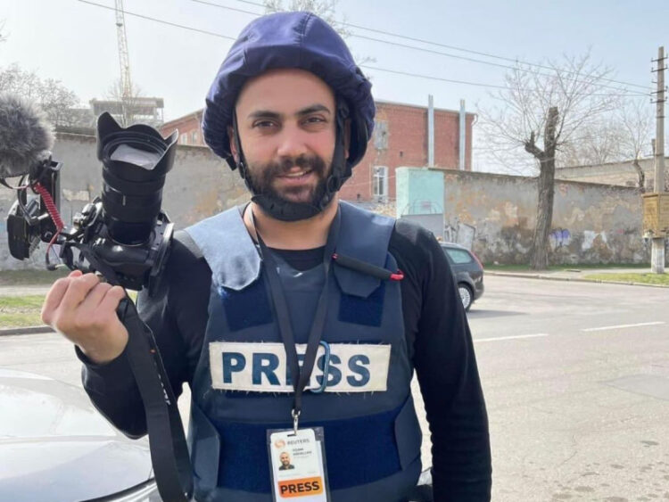 Muere periodista mientras cubría bombardeos en la frontera Israel-Líbano; hay 6 heridos