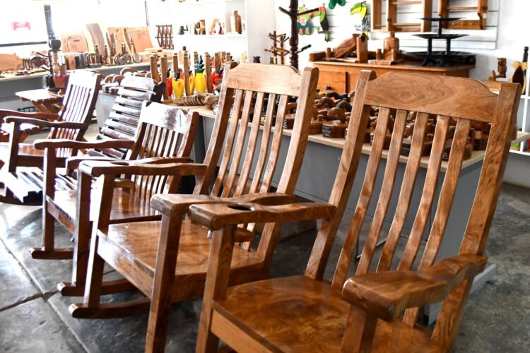 Carpinteros y artesanos del CEDES Victoria expondrán sus creaciones en la Feria Tamaulipas 2023