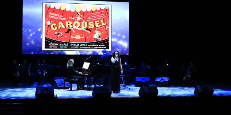 Broadway llegó al Festival Internacional de la Costa del Seno Mexicano