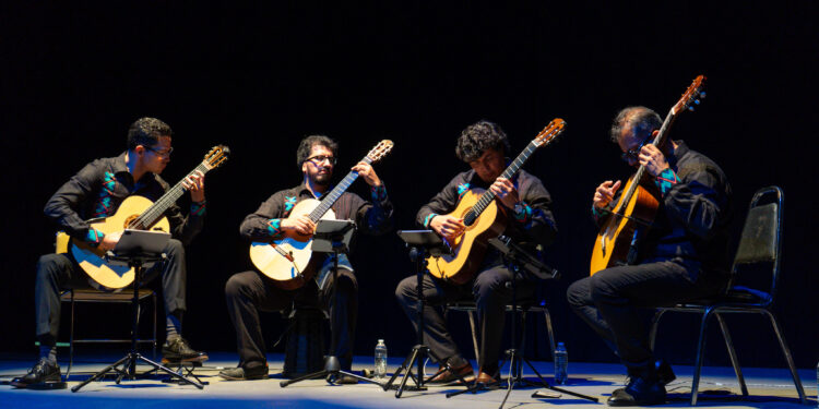Broadway llegó al Festival Internacional de la Costa del Seno Mexicano
