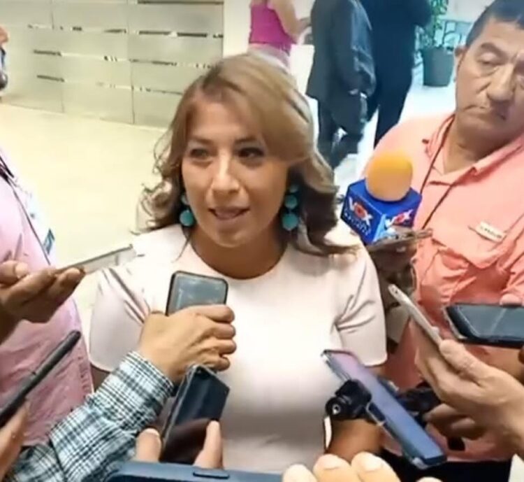 Revela Diputada sin partido que intentaron regresarla al PAN, pero see rehusó