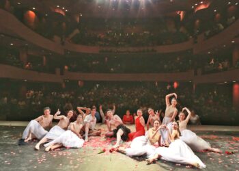 Danza contemporánea de China presente en el Festival de la Costa del Seno Mexicano
