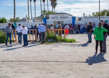 Madres de familia levantan bloqueo en carretera de entrada a Matamoros
