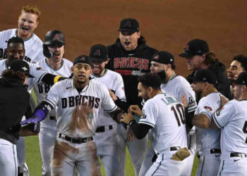 Diamondbacks se mete a la pelea en la Nacional tras ganarle a Phillies