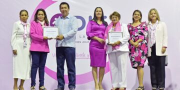 Con ponencia “Emociones: Factor Detonante del Cáncer” conmemoran Día Mundial de la Lucha Contra el Cáncer de Mama