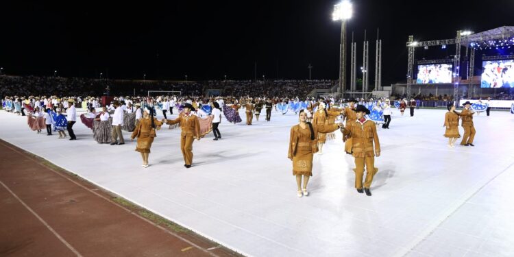 Familias tamaulipecas disfrutan del evento 365 días contigo en Cd. Victoria