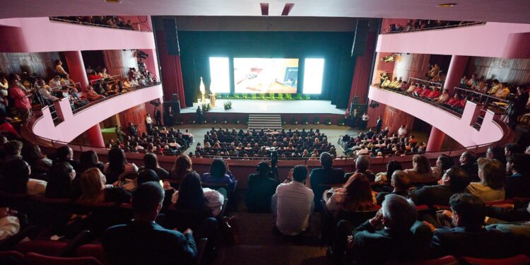 Vive Tamaulipas 365 días de transformación y progreso social: Américo Villarreal