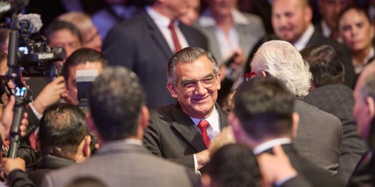 Vive Tamaulipas 365 días de transformación y progreso social: Américo Villarreal