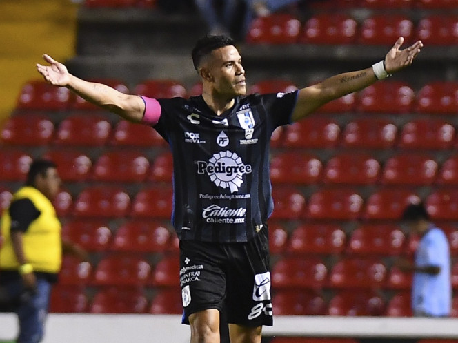 Querétaro gana a Xolos con gol de Pablo Barrera; ‘Piojo’ Herrera, expulsado