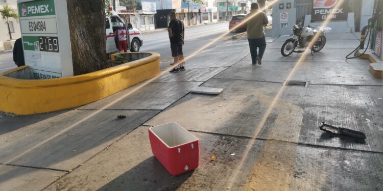 Auto arrolla a motociclista que omitió alto en crucero del 13 y Carrera Torres